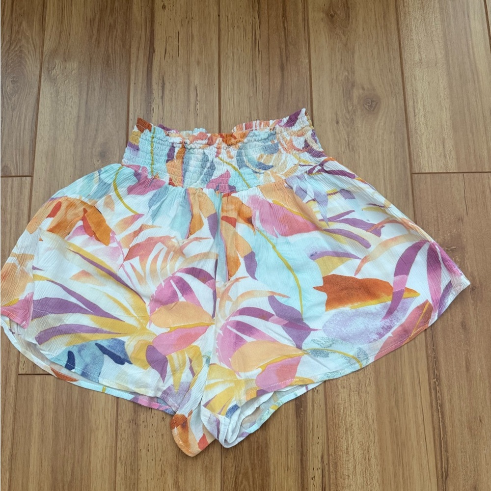 Z Supply Floral Pull on Shorts